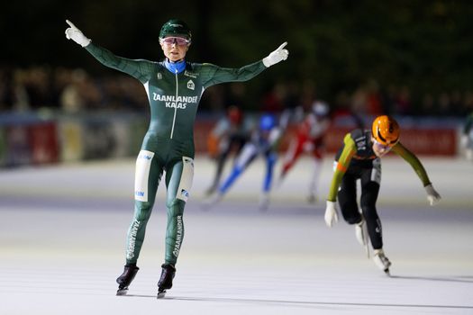 Marijke Groenewoud blijft onklopbaar op de marathon, bij mannen wint 'vreemde eend'