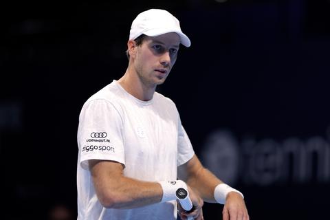 Toptennisser Botic van de Zandschulp viert zege met dubbelpartner, maar dinsdag wacht bijzonder weerzien