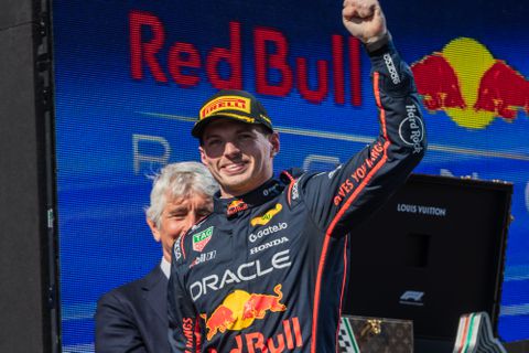 Max Verstappen kan F1-seizoen dankzij 'actie van het jaar' bekronen met mooie prijs