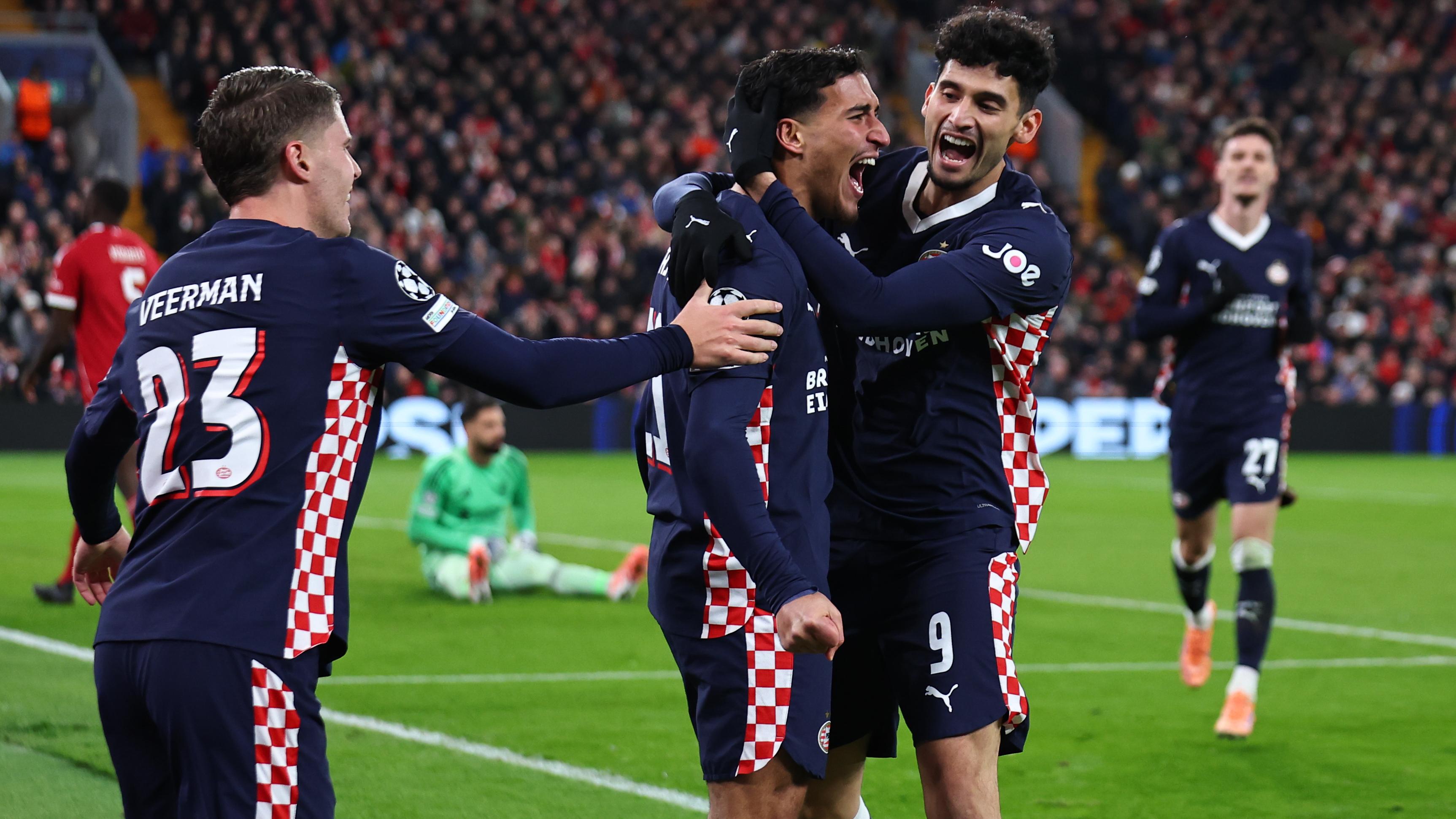 Openhartige PSV-held Couhaib Driouech doet boekje open over moeilijke ...