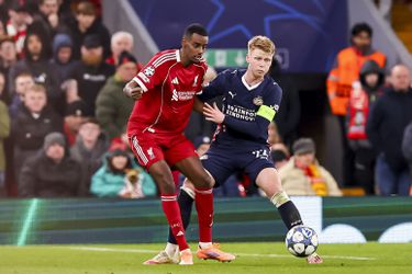 Jerdy Schouten glundert na gigantische stunt van PSV op Anfield: 'Kippenvel, ik ben zó trots'