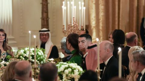 Cristiano Ronaldo bezorgt vrouw avond van haar leven: 'Hier moet ik nog even van bekomen'