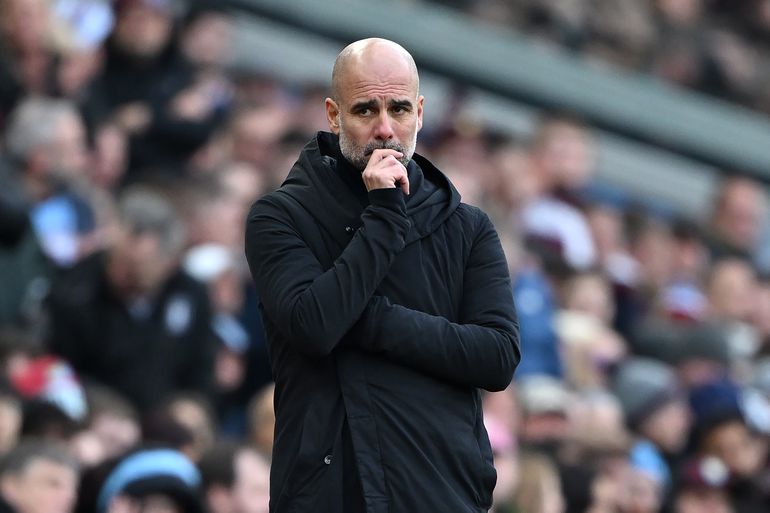 Wanhopige Pep Guardiola grijpt keihard in bij Manchester City: spelers kunnen kerstdiner op hun buik schrijven