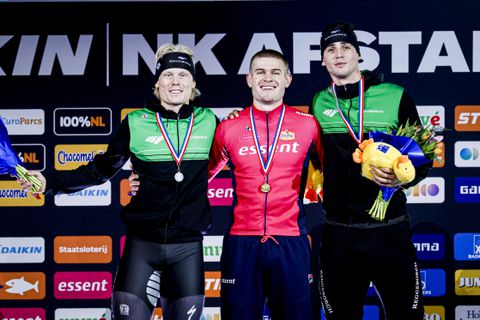 TV-gids OKT schaatsen in Thialf: op deze zender moet je zaterdag live inschakelen voor belangrijk toernooi