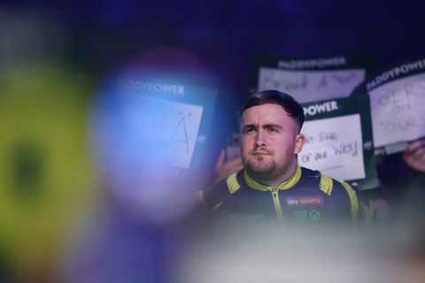 Luke Littler en zijn geliefde genieten van een paar dagen vrijaf rondom het WK darts