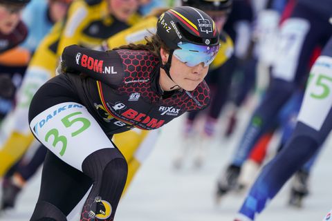 Merel Bosma maakt droom waar in laatste race en wint ONK Weissensee