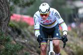 Mathieu van der Poel neemt ondanks pijn aan de ribben revanche met zege bij veldrit in Hamme featured image