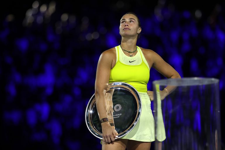 Omstreden actie toptennisster op Australian Open zorgt voor discussie: 'Doe dat lekker in de kleedkamer'