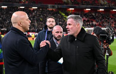 Arne Slot krijgt opvallende kritiek van Liverpool-icoon: 'Niet geschikt voor de Premier League'