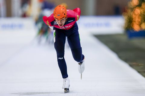 Sven Kramer geniet van zinderende ontknoping Alternatieve Elfstedentocht