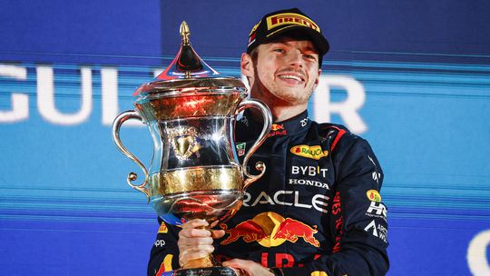 Dit is waarom Max Verstappen beter niet de openingsrace in Bahrein kan winnen