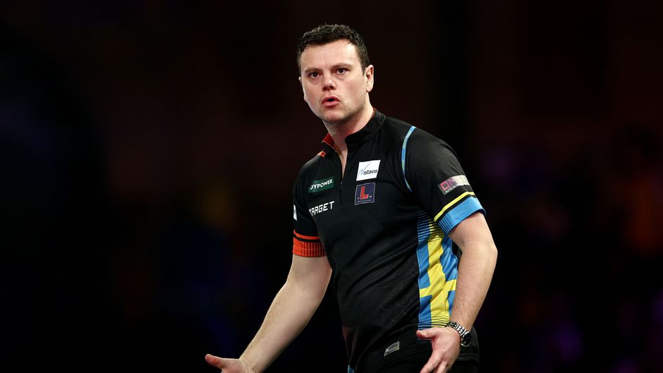 Last minute afmelding kost 'halve Nederlander' UK Open: darter druk met privézaken