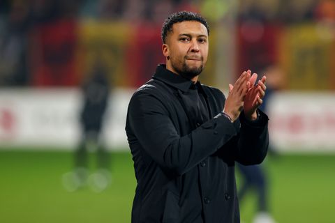 Rapper en oud-Eredivisie-voetballers komen met speciale actie tijdens aankomende Eredivisie-speelronde