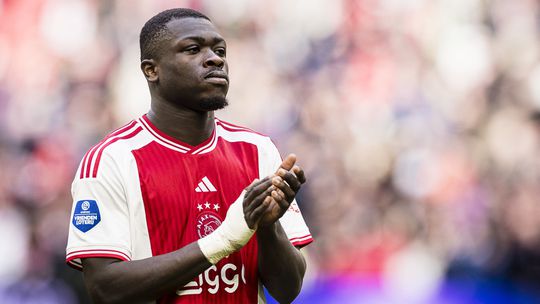 Prachtig: Brian Brobbey bezorgt Sem (12) dag van zijn leven na overleven kwaadaardige tumor