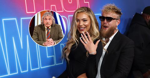 Johan Derksen ziet 'geweldig mooie kont' van Jutta Leerdam: 'Rectificeer al mijn eerdere uitspraken'