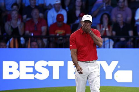 Tiger Woods (50) veroorzaakt met auto 'horrorcrash': topgolfer is gearresteerd