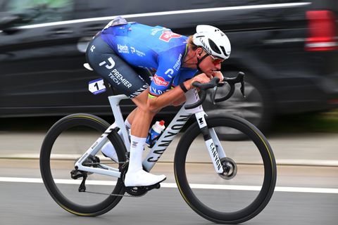 Ongelooflijke overwinning Mathieu van der Poel: Nederlander grijpt zege in E3 Saxo Classic na bizarre finale