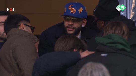 Memphis Depay tóch bij Nederland - Noorwegen: topspits duikt op met fans