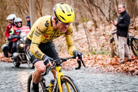 Visma | Lease a Bike zorgt met 'lelijke' actie voor boosheid in wielerwereld: veel reacties op opmerkelijk moment