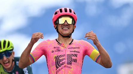 Ronde van Romandië: Richard Carapaz wint koninginnerit, Carlos Rodríguez pakt de macht