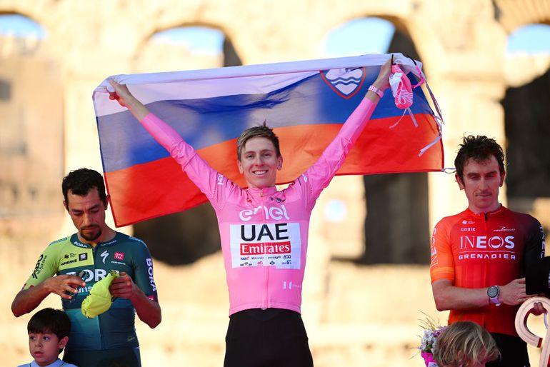 Tadej Pogacar is ook in het Giro-geldklassement ver boven de rest verheven