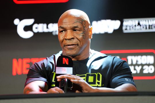 'Medische noodsituatie voor Mike Tyson in vliegtuig naar Los Angeles'