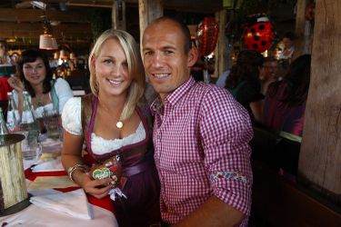 Pikante onthulling over 'ondeugende' avond Arjen Robben: 'Dat was de enige keer dat hij te laat was'