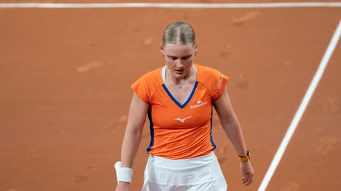Beste Nederlandse tennisster verliest direct bij debuut op Roland Garros, maar blijft nog wel actief