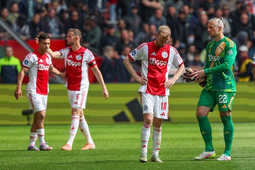 Bekende Ajax-speler duikt op bij Roland Garros: 'Ik wil Novak Djokovic héél graag in actie zien'