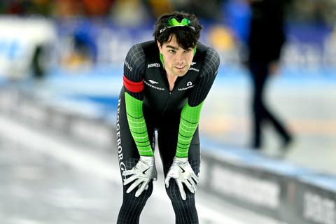 Schaatser Patrick Roest 'moet grote inhaalslag maken' na dramatisch jaar: 'Gaat dat zijn vruchten afwerpen?'