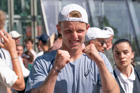 Tennisser Jesper de Jong harkt enorm bedrag aan prijzengeld binnen door primeur op Roland Garros