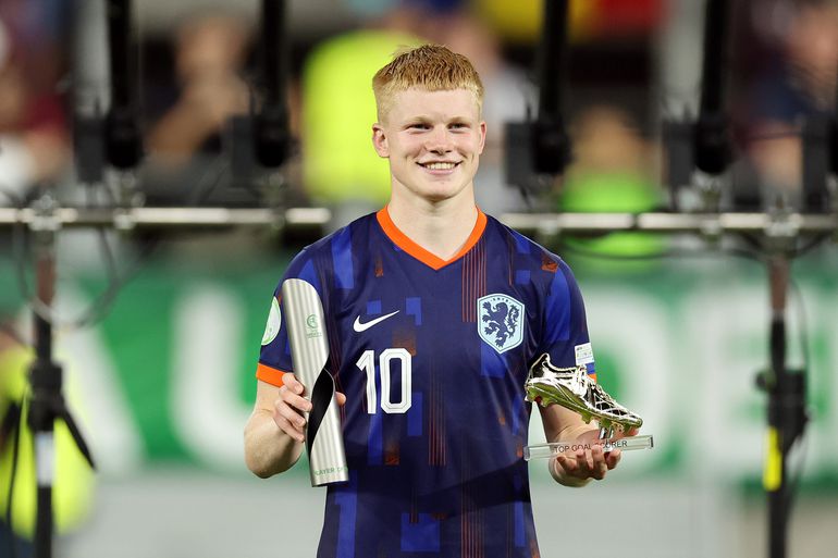 Speler van het EK ontsnapt met Oranje: 'Ik dacht dat het een penalty was'