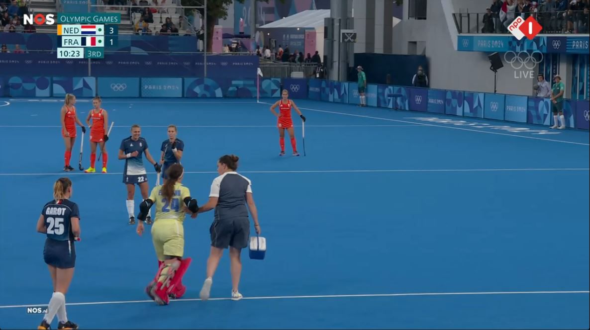 Totale verwarring tijdens duel van Nederlandse hockeysters: tegenstander ineens zonder keepster