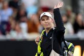 Carolina Wozniacki tijdens haar laatste tenniswedstrijd op de US Open in 2024. ©Getty Images