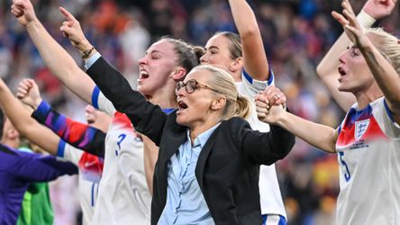Britse media steken loftrompet over Sarina Wiegman na EK-finale: 'Beste manager ter wereld'