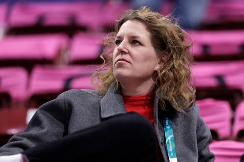 Ex-topschaatsster Ireen Wüst (40) ziet keerzijde aan bekendheid: 'Dat vind ik wel lastig'