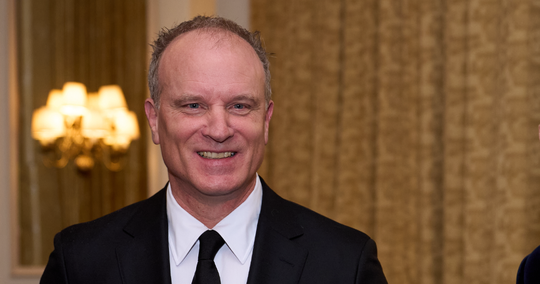 'Mysterieuze' voetballegende Dennis Bergkamp roept vragen op: 'Dat is doodzonde'