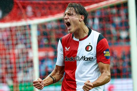 Feyenoord-speler keert in Champions League terug op bijzondere plek: 'Naam van mijn moeder staat in het stadion'