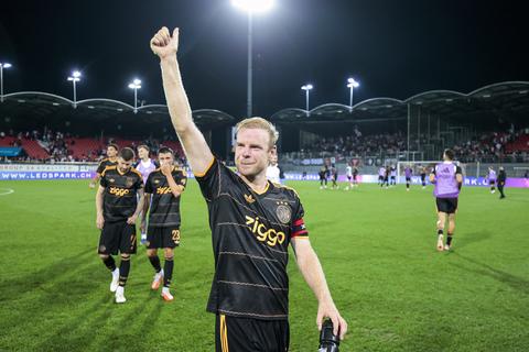 TV-gids: return Ajax tegen FC Sion in Conference League na gedoe over betaalde stream wel live op tv te zien