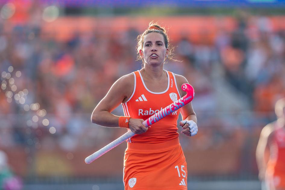 Oranje-heldin kritisch op arbitrage na bizarre slotfase op WK hockey: 'Ik weet niet in hoeverre we z