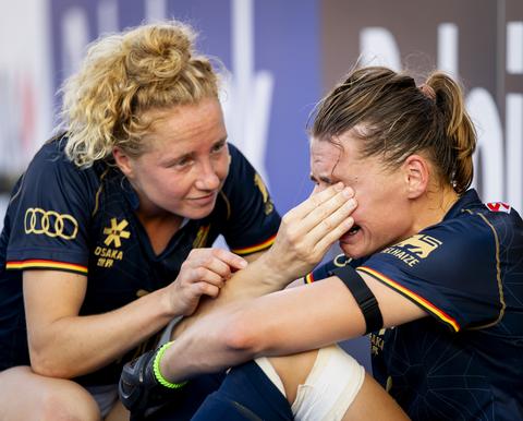 Ongekende woede na Nederland - België op WK hockey: ziedende Belgische speelster belaagt scheidsrechter