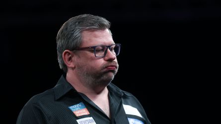 Op scheet betrapte darter James Wade reageert op fartgate: 'Pas op mensen'