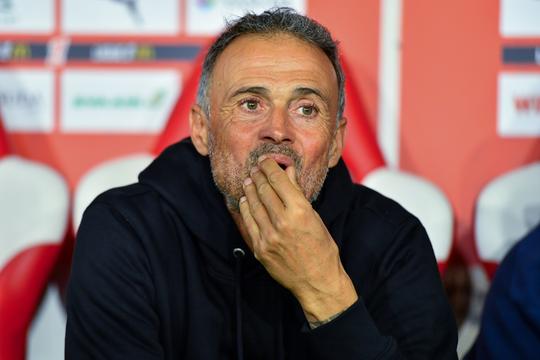 Heftig nieuws voor toptrainer Luis Enrique: dochter betrokken bij dodelijk ongeluk