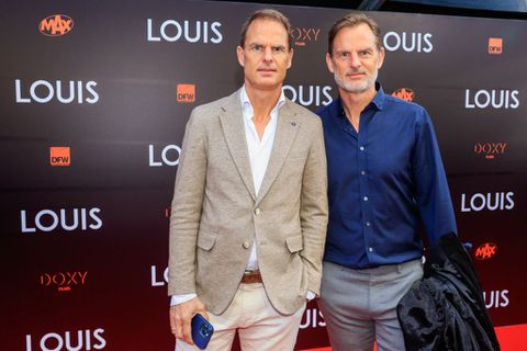 Voetballegendes Frank en Ronald de Boer ontvangen prachtig nieuws over kleinkinderen