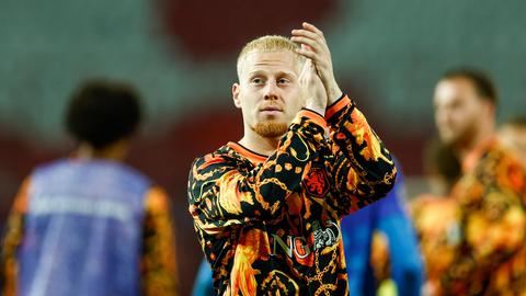 Oranje-held Mexx Meerdink (23) zit op roze wolk: 'Wat gebeurt er allemaal...'