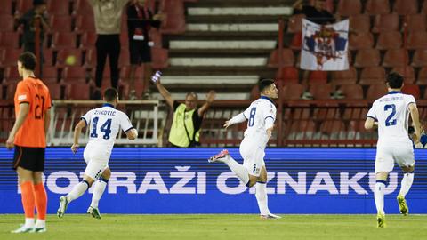 Live Servië - Nederland | Oranje kent dramatische start na rust: belangrijke rol voor Dusan Tadic