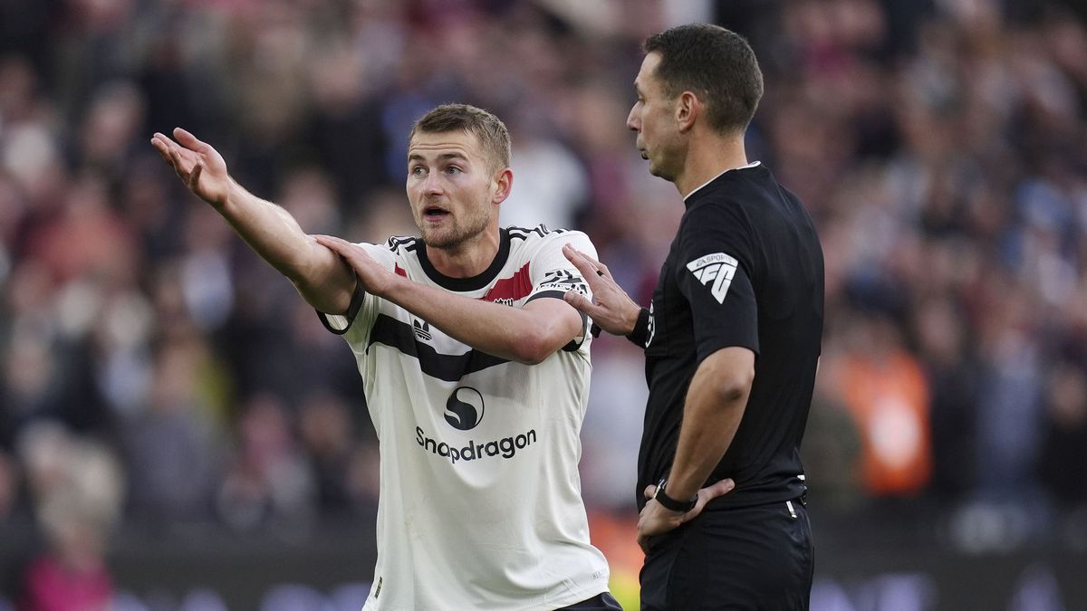 Nieuwe dreun voor Erik ten Hag: discutabel moment Matthijs de Ligt leidt nederlaag Manchester United in