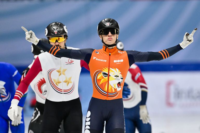 Nederlandse shorttrackers laten het medailles regenen in openingsweekend World Tour in Montreal