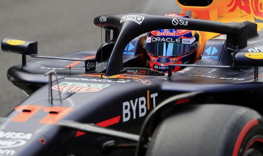 Sergio Pérez pakt vijf seconden straf na onnodige fout tijdens F1-race Mexico