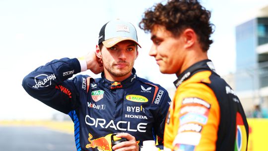 'Op dit moment ben ik daar niet': Lando Norris trekt pijnlijke conclusie over strijd met Max Verstappen